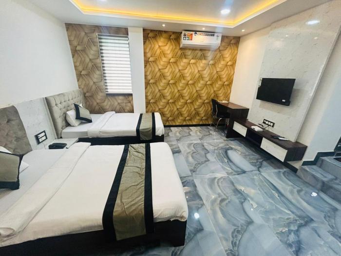 hotel stay well pithampur