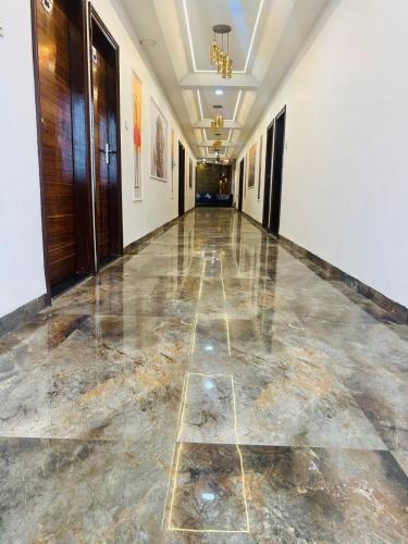 hotel stay well pithampur