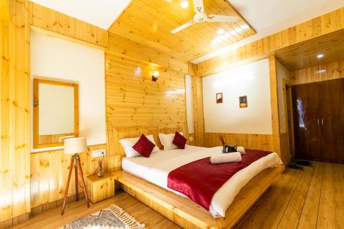 the evara stays jibhi