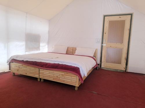 kasol magic valley camp