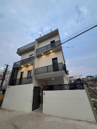 hotel laughing buddha