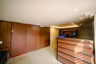 hotel laughing buddha