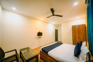 hotel laughing buddha