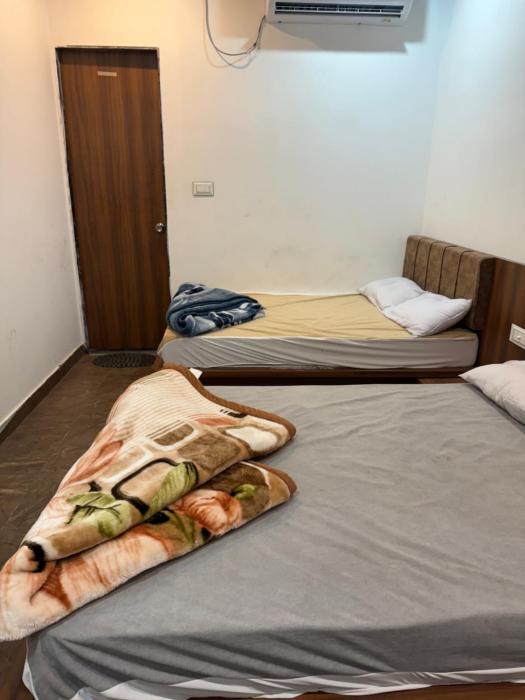 shree banke bihari place