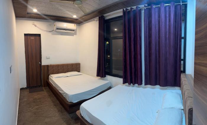 shree banke bihari place