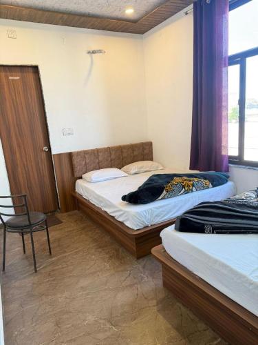 shree banke bihari place