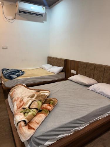 shree banke bihari place