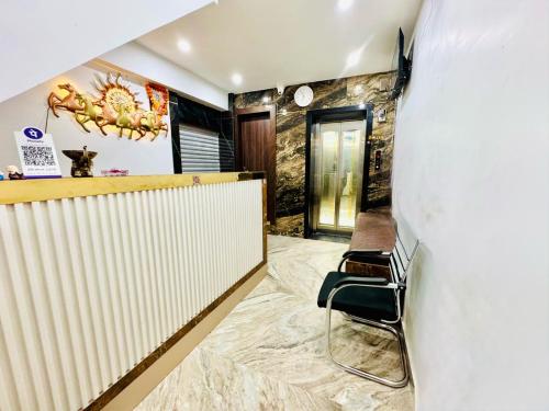 the ss grand near taj mahal