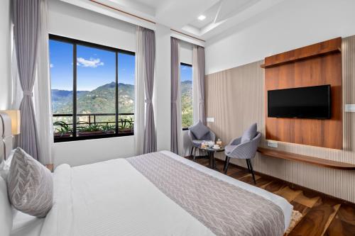 the palm aryan gangtok 12 mins from mg marg