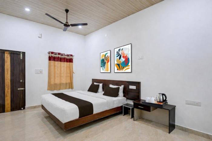 thirumathi residency