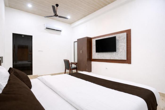 thirumathi residency