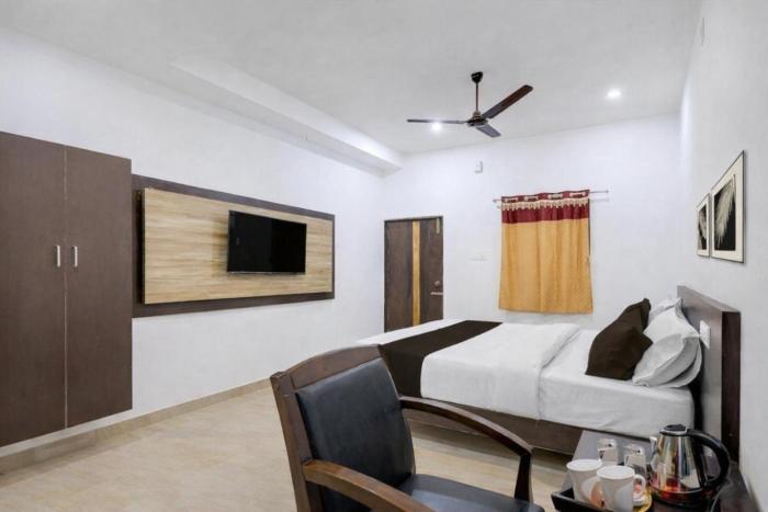 thirumathi residency