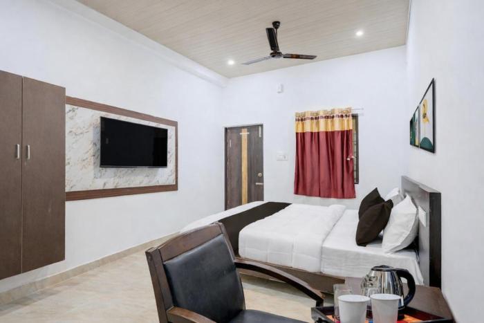 thirumathi residency