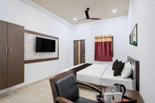 thirumathi residency