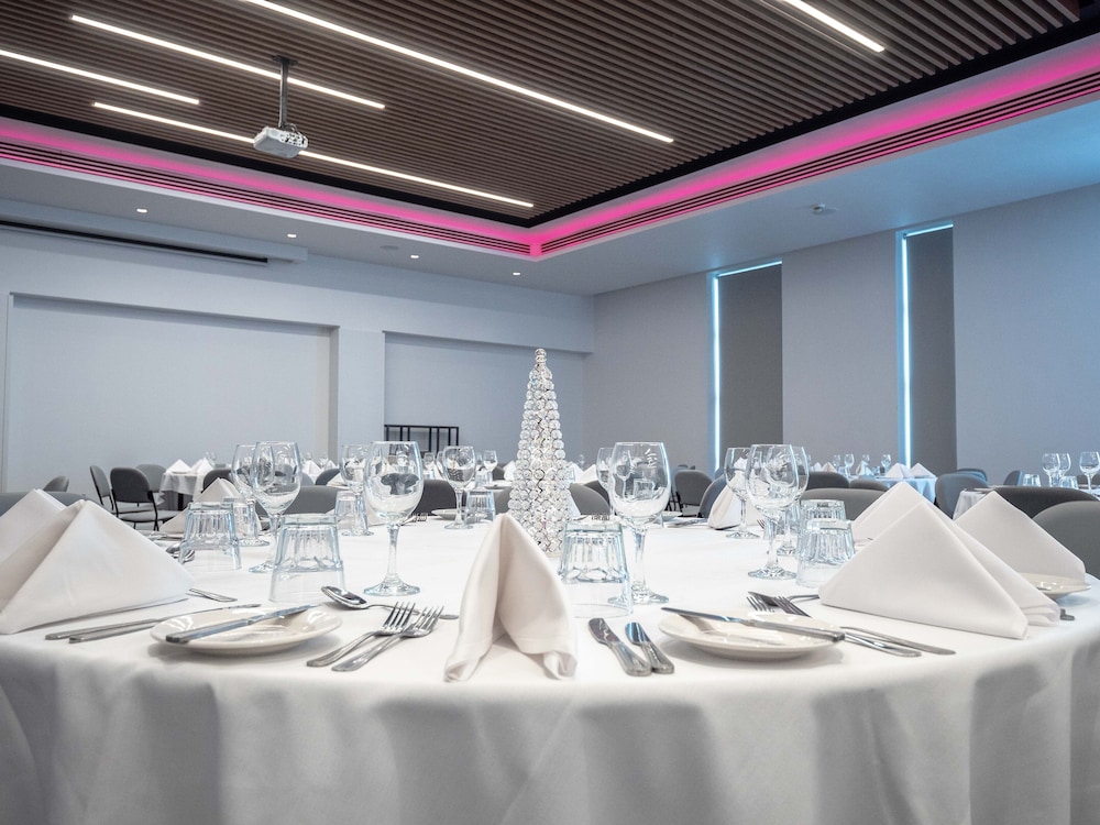 holiday inn birmingham airport nec by ihg