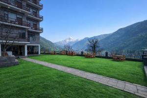 snow apple resort by west western