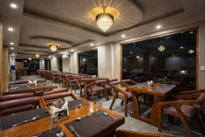 snow apple resort by west western