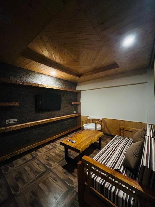 snow apple resort by west western