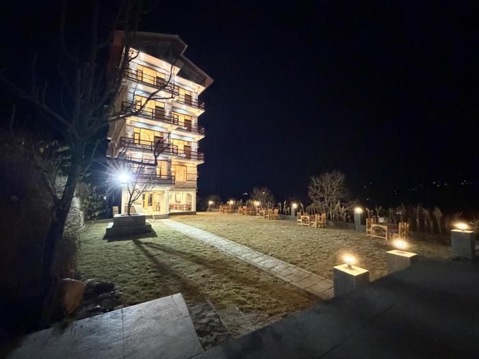 snow apple resort by west western