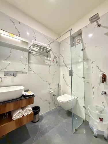 snow apple resort by west western