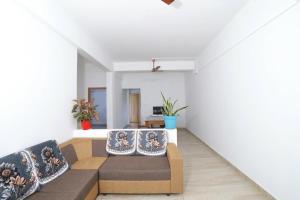 Bethel Apartments,,4 star