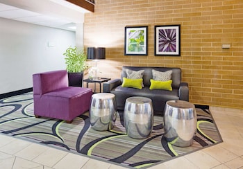La Quinta Inn By Wyndham Oshkosh,Oshkosh>>Omro,3 star