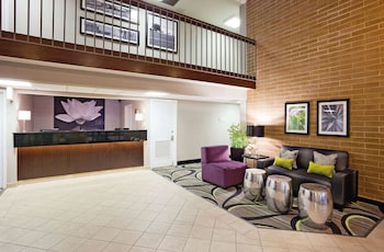La Quinta Inn By Wyndham Oshkosh,Oshkosh>>Omro,3 star