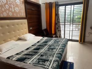 Hotel Cz Inn,,5 star