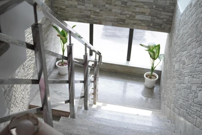 staybia hotel and service apartments sector 27 noida