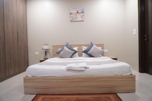 Staybia Hotel And Service Apartments, Sector-27, Noida,,3 star