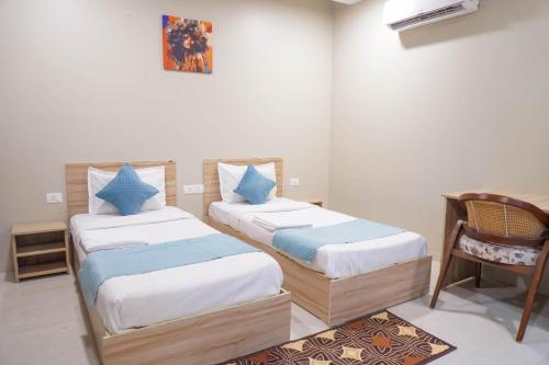 staybia hotel and service apartments sector 27 noida