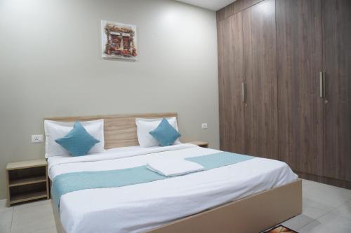 Staybia Hotel And Service Apartments, Sector-27, Noida,,3 star