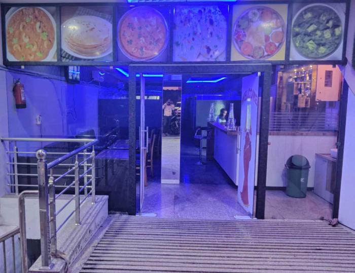 hotel neelam bar and restaurant