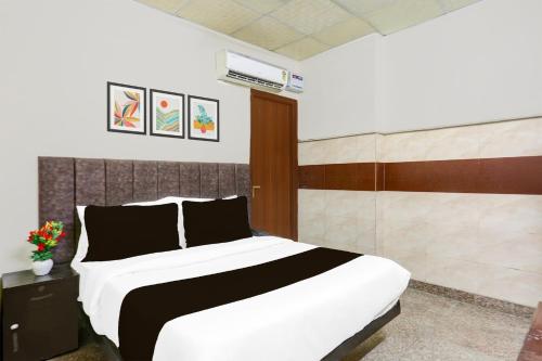 townhouse johri enclave metro station formerly second home