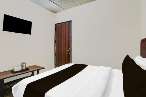 townhouse johri enclave metro station formerly second home