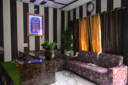 bajrangbali guest house