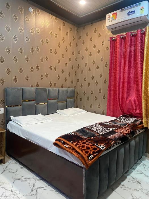 bajrangbali guest house