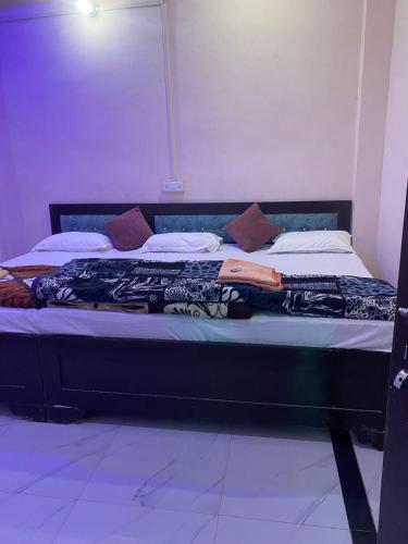 bajrangbali guest house