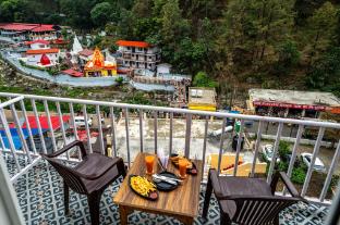 kainchi divine retreat by wild cherry hotels