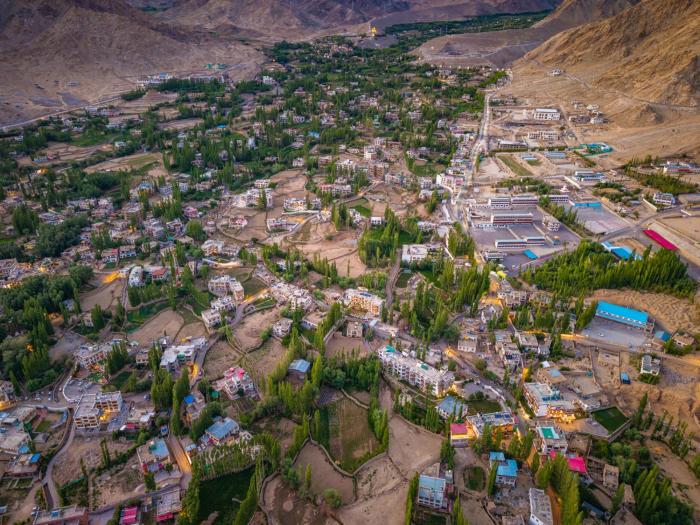 hotel bayshu the hosteller leh