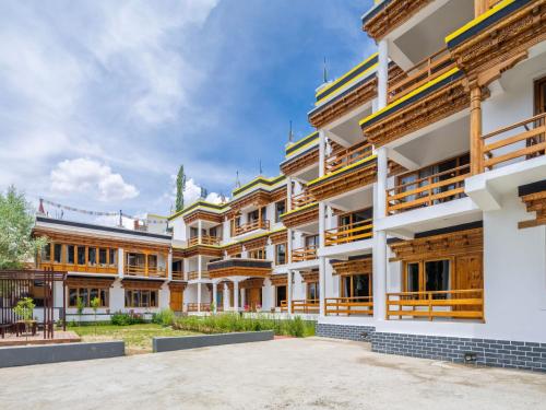 hotel bayshu the hosteller leh