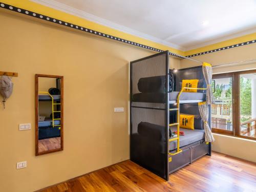 hotel bayshu the hosteller leh