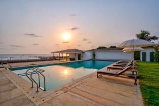 the goa beach resort morjim