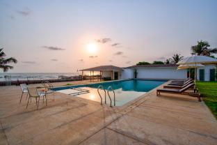 the goa beach resort morjim