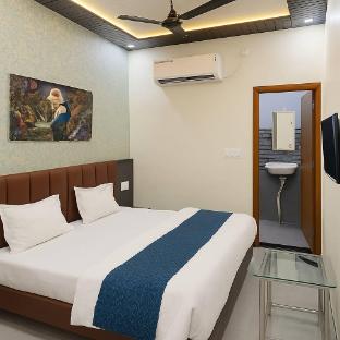 Snerola Family Hotel,,3 star