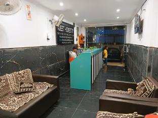 ajeet home stay walk in nizamudin railway station