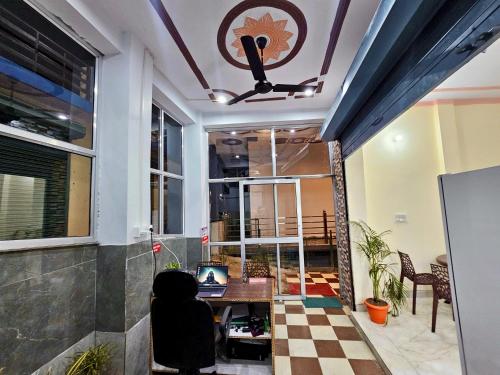 Geetanjali Palace,,4 star