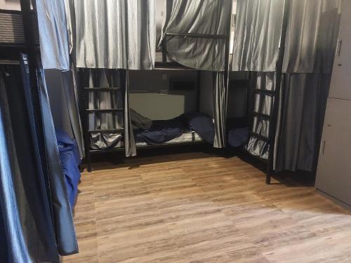 cheklaa a backpackers hostel