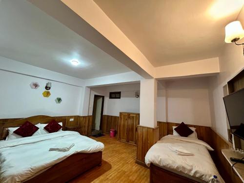 Hotel Norbu Khangsar,,3 star