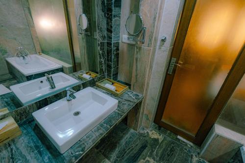 the sky imperial udaipur